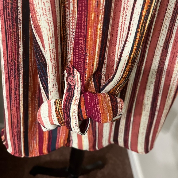 ZAC AND RACHEL 1XL Blouse perpendicular Stripes with Adjustable Sleeves - Picture 3 of 9